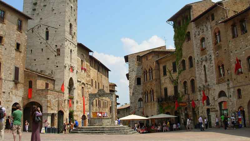 San Gimignano med vingrdsbesk